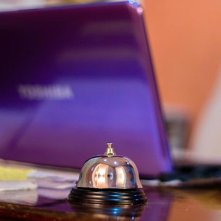 V Park Hotel 트빌리시 외부 사진