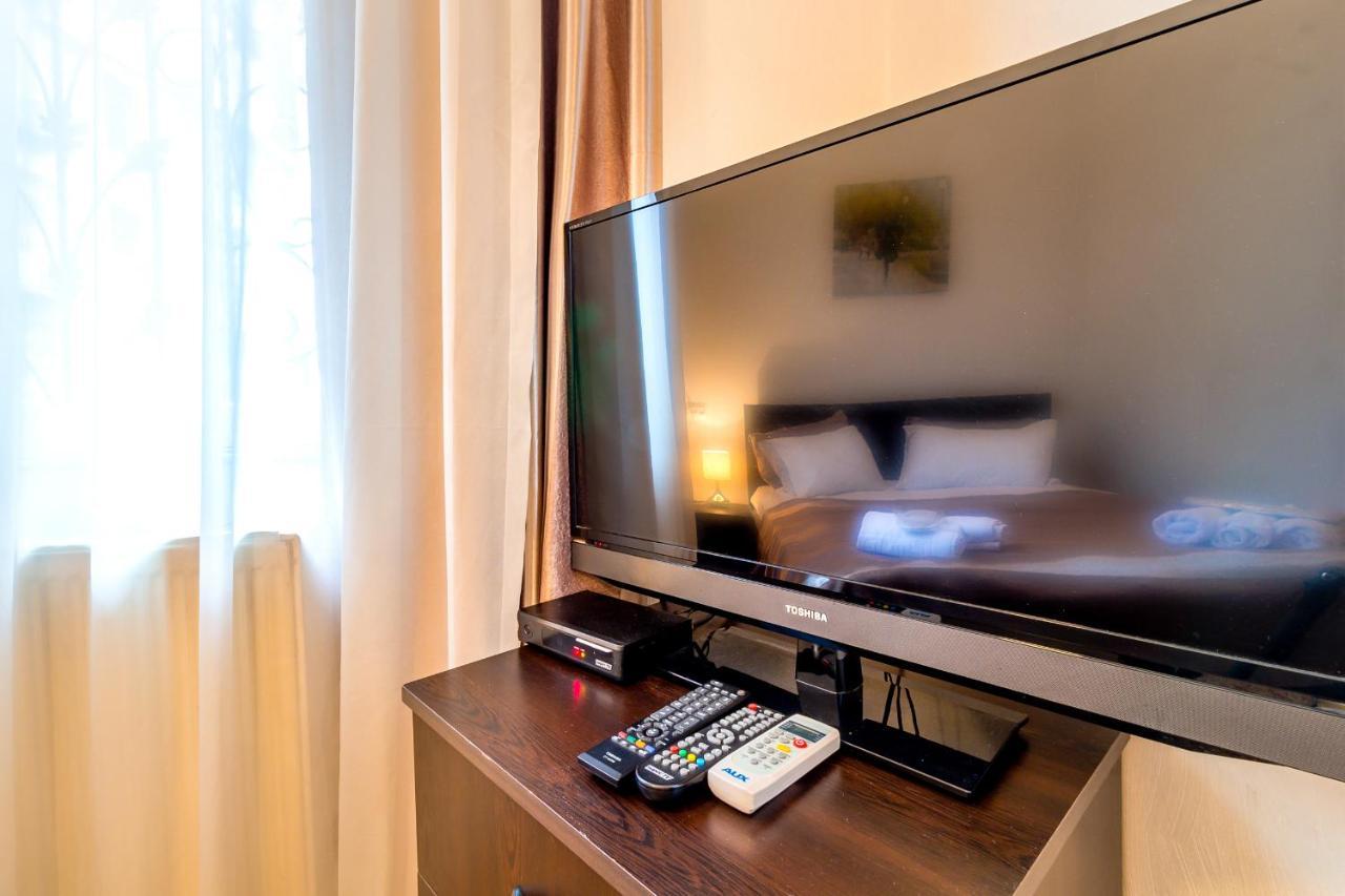 V Park Hotel 트빌리시 외부 사진